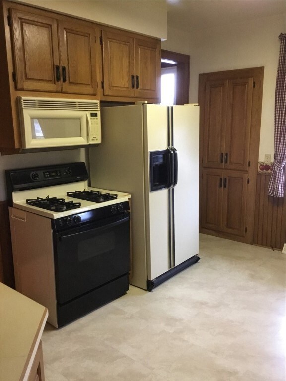 All appliances included