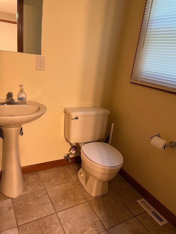 40 Minechoag Heights unit 42, Ludlow, MA 01056 - photo 6