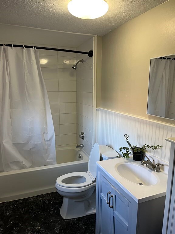 20 Pleasant St unit 3, Cohasset, MA 02025 - photo 6