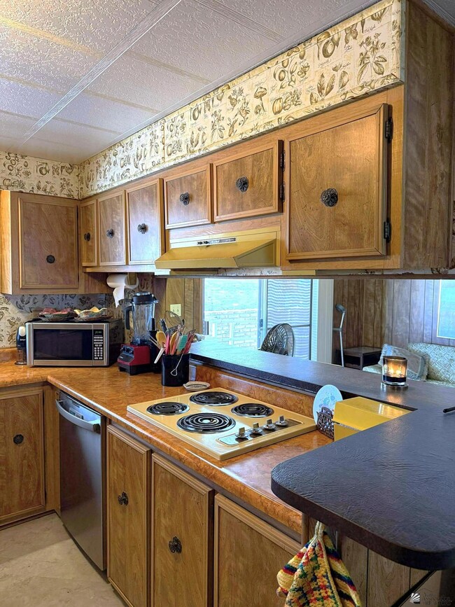 12411 E 37th Place, Yuma, AZ 85367 - photo 7