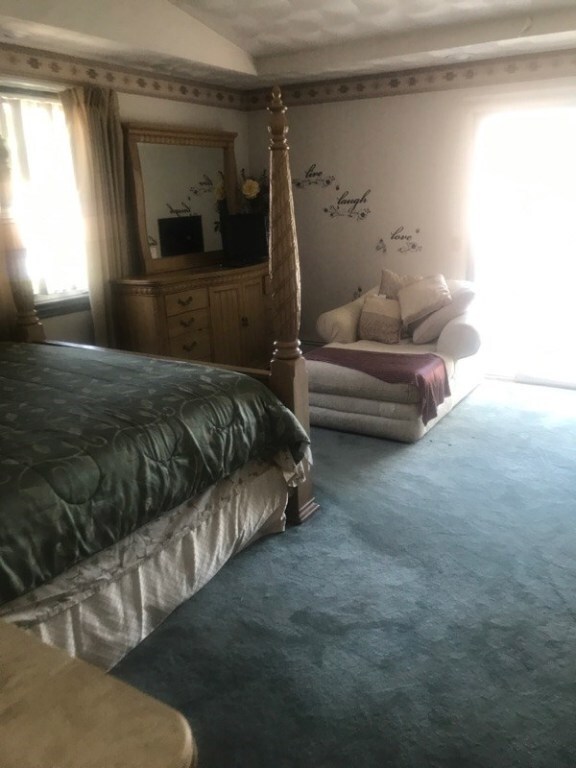 318 Swan St, Providence, RI 02905 - photo 7