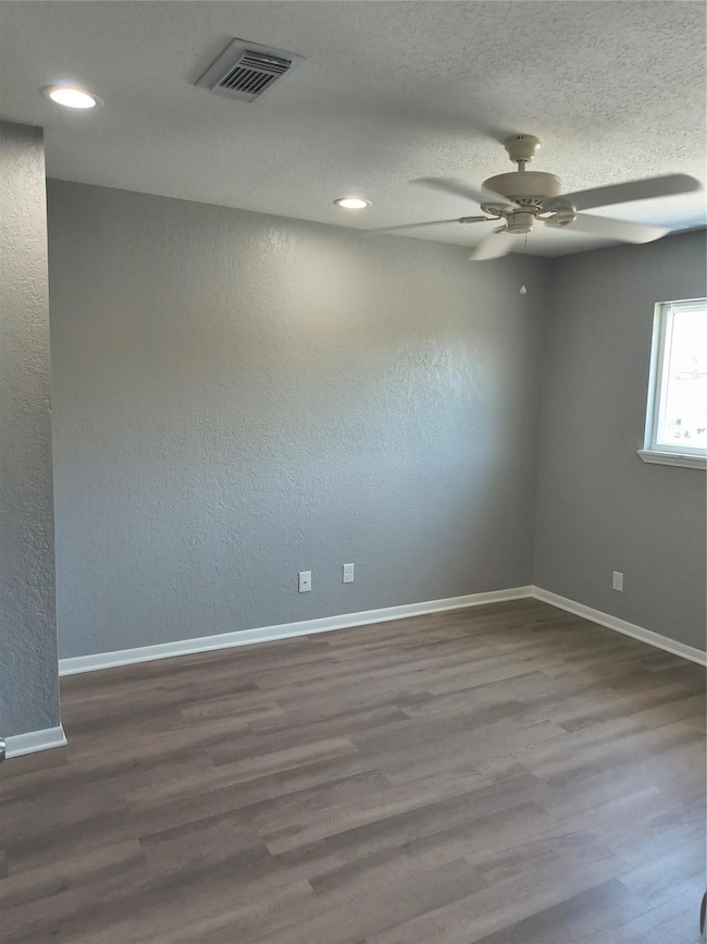 2305 55th St unit 5, Galveston, TX 77551 - photo 3