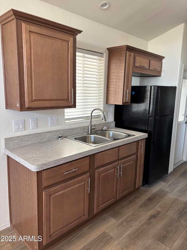 Stainless steel sink