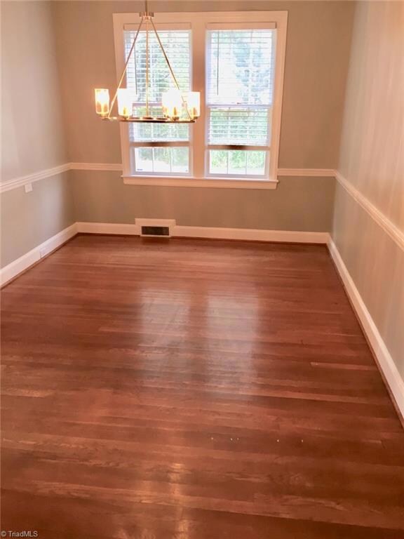 1614 W 1st St, Winston Salem, NC 27104 - photo 3