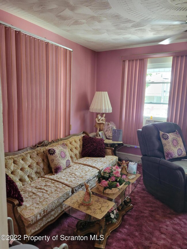 408 Mortimer St, Dunmore, PA 18512 - photo 6