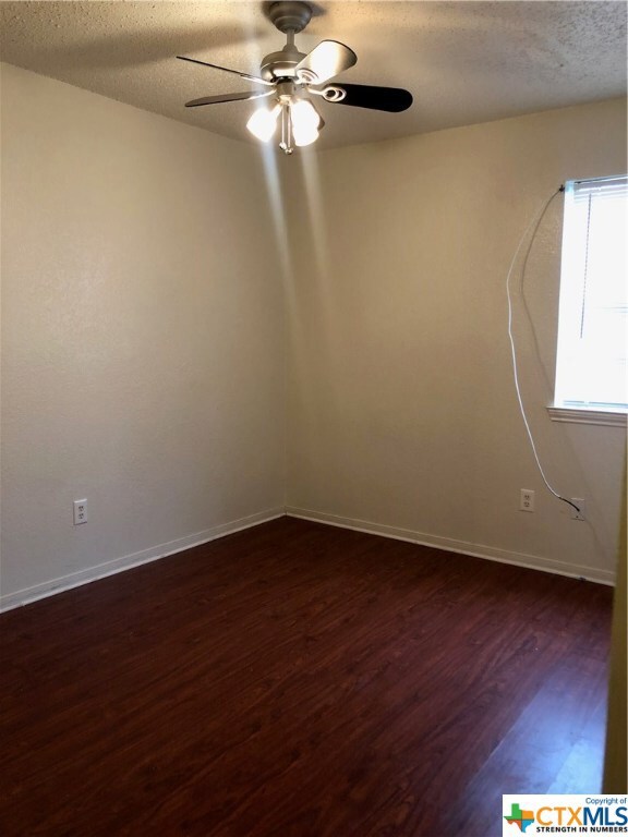 503 Northern Dove Ln unit A-D, Copperas Cove, TX 76522 - photo 5