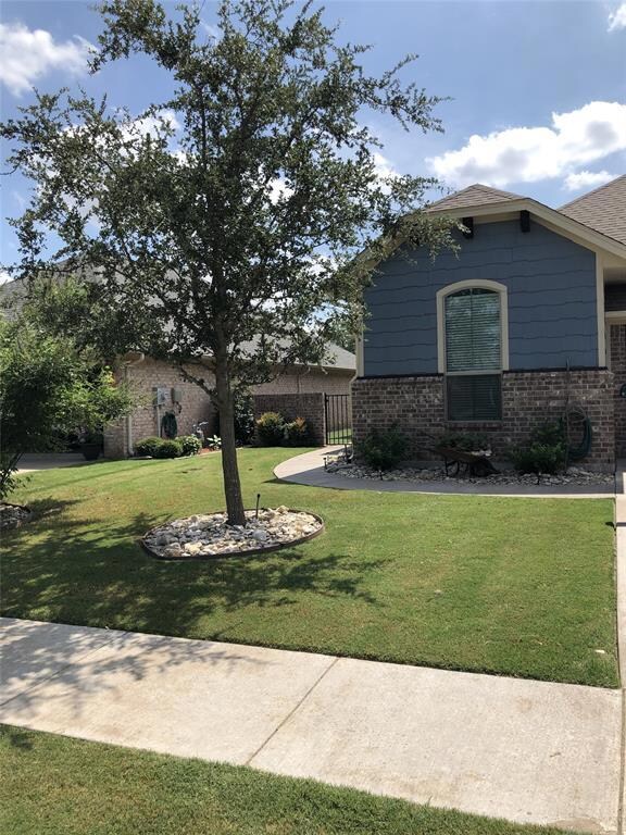 3315 Crystal Clear Ct, Granbury, TX 76049 - photo 6