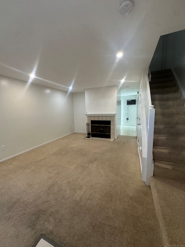 unlisted-address, Waterbury, CT 06708 - photo 2