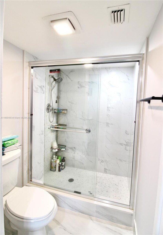 1200 SW 125th Ave unit 105L, Pembroke Pines, FL 33027 - photo 7