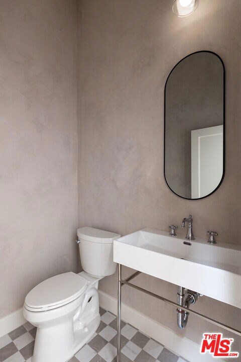 1350 Bobolink Place, Los Angeles, CA 90069 - photo 7