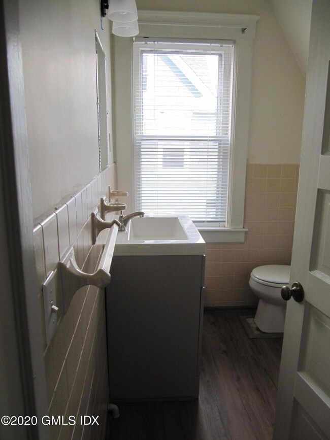 39 Connecticut Ave unit 2, Greenwich, CT 06830 - photo 5