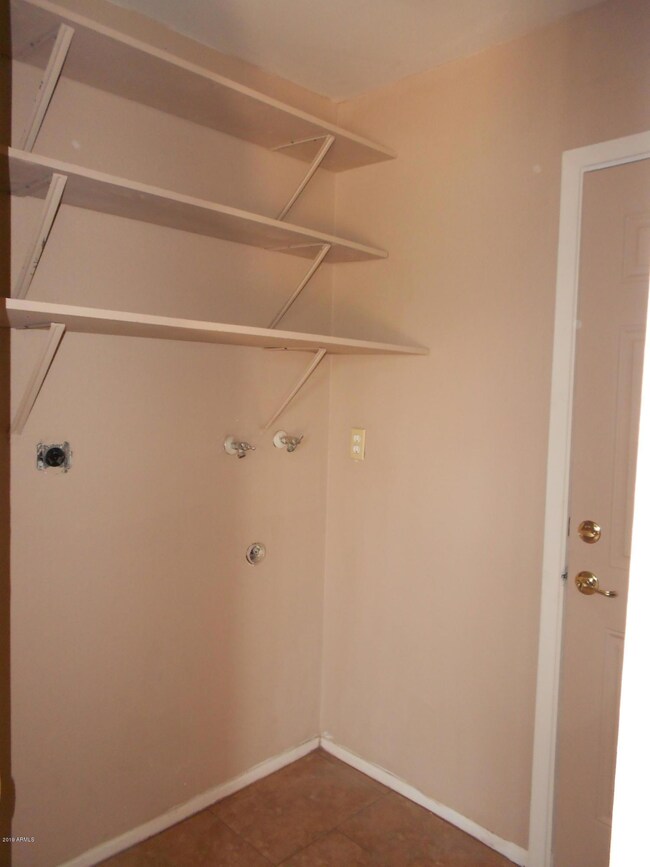 2335 W Peralta Ave, Mesa, AZ 85202 - photo 5