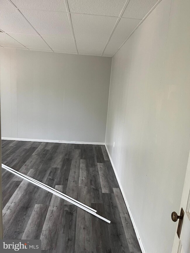 1007 Mount Laurel Rd unit 4, Temple, PA 19560 - photo 7