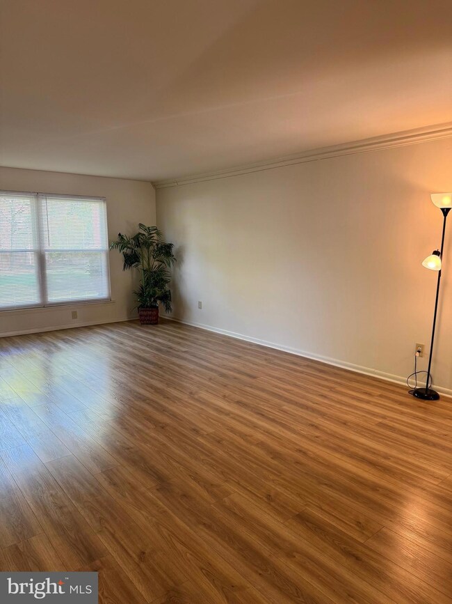 331 Preston Ave unit 601, Voorhees, NJ 08043 - photo 7