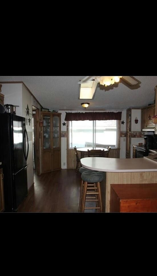 0323 refrig and table