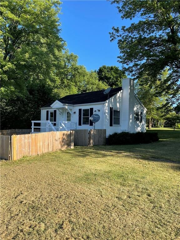 104 S Meridian St, Roachdale, IN 46172 - photo 2