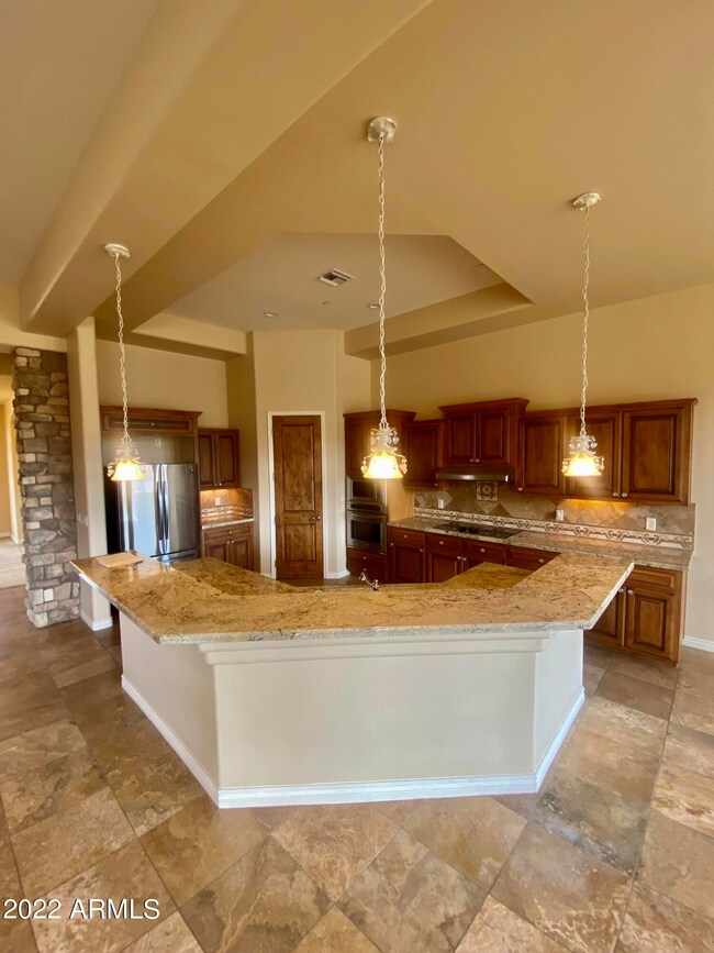 Large breakfast bar