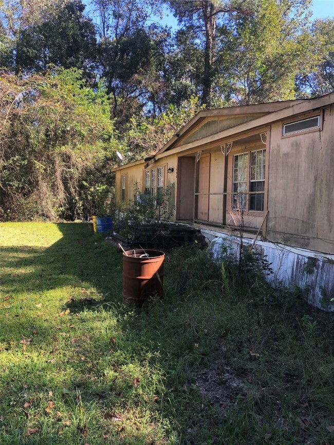 1506 Ashland Dr, Conroe, TX 77385 - photo 4