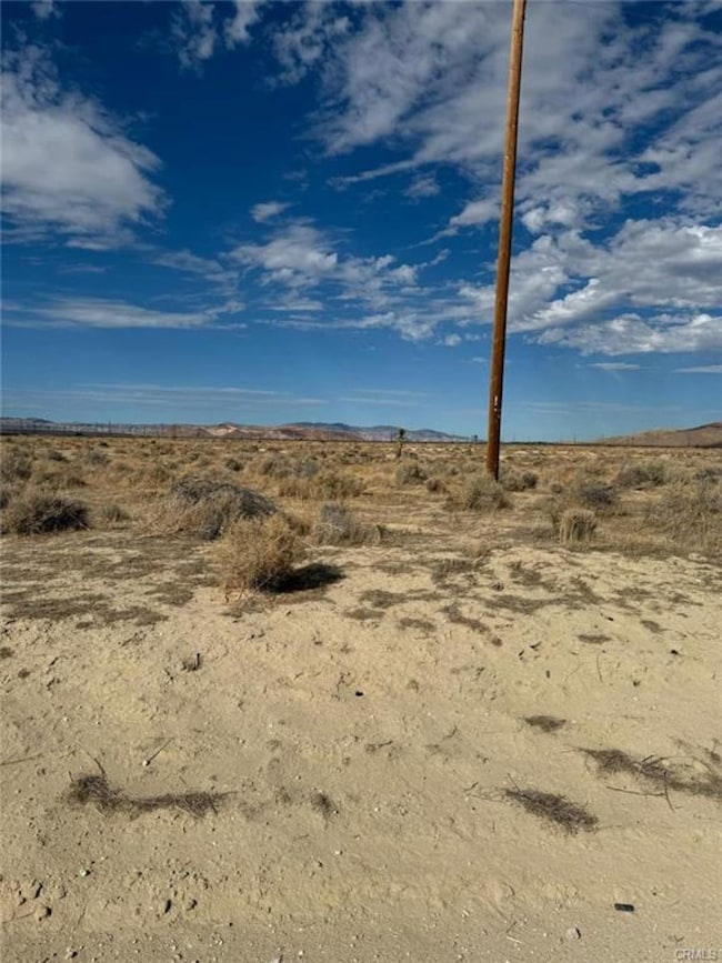 85 Th St W, Rosamond, CA 93560 - photo 6