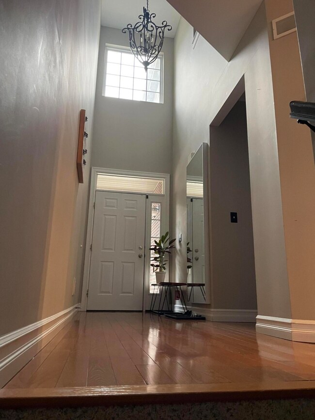 3017 Aspen Ln unit 2, Ann Arbor, MI 48108 - photo 5