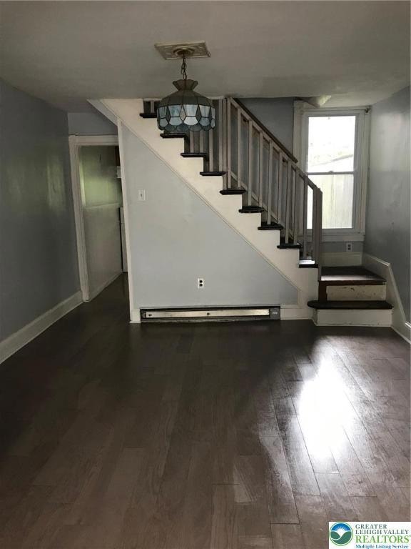 305 E Union St, Tamaqua, PA 18252 - photo 2