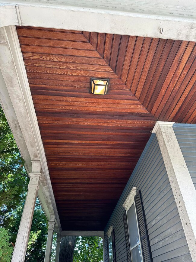 416 Summer St, Saint Johnsbury, VT 05819 - photo 4