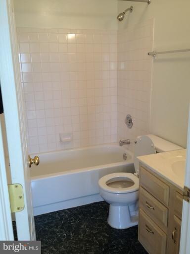 4124 Maple Path Cir, Nottingham, MD 21236 - photo 6