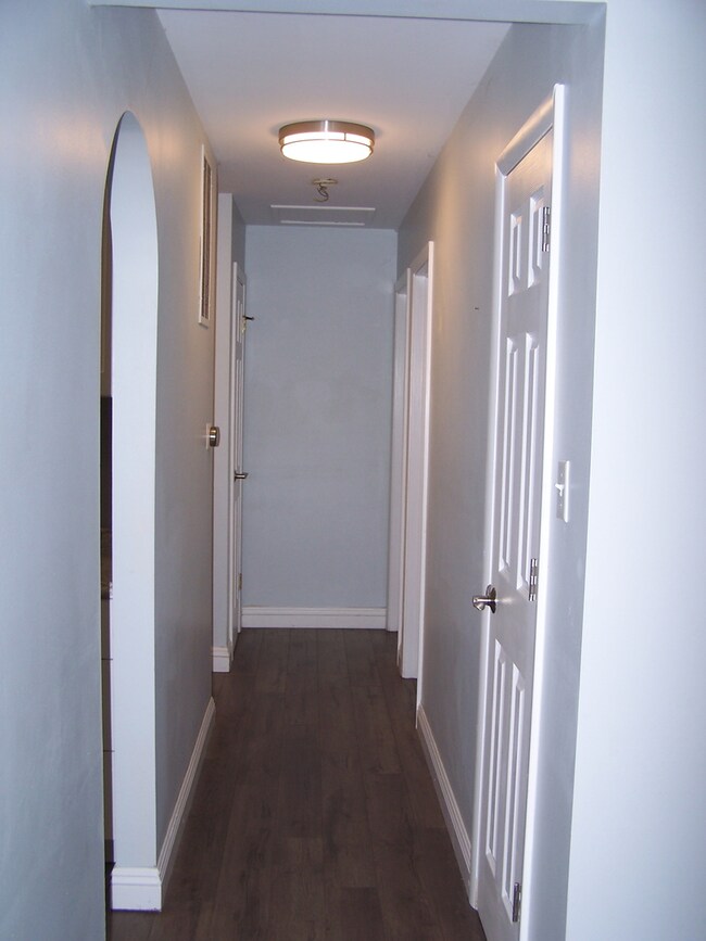 2103 Fulle St, Rolling Meadows, IL 60008 - photo 4