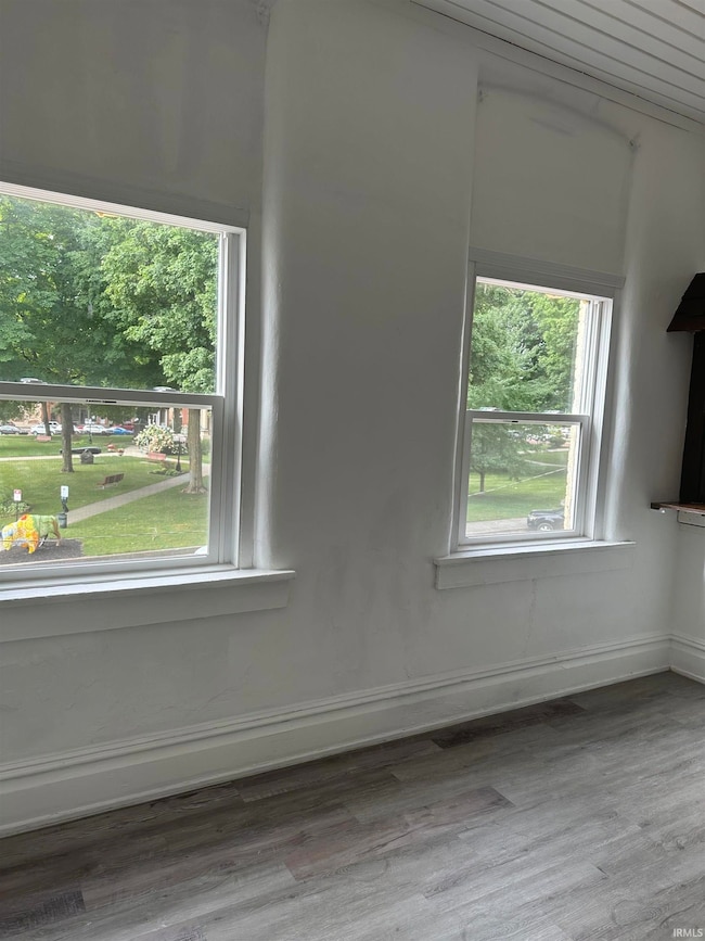 104 W Michigan St unit 3, Lagrange, IN 46761 - photo 2