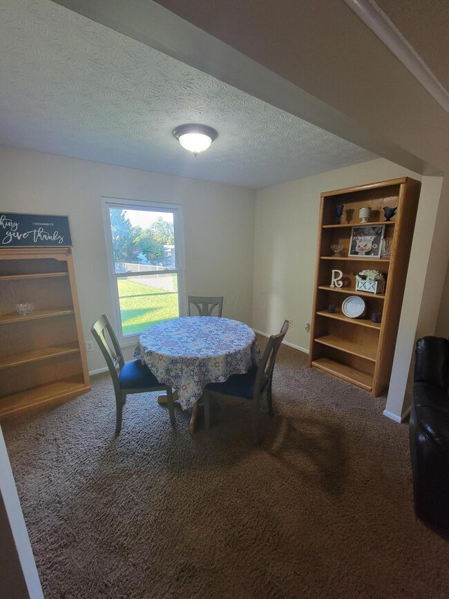 2640 Millrace Dr, Columbus, OH 43207 - photo 7