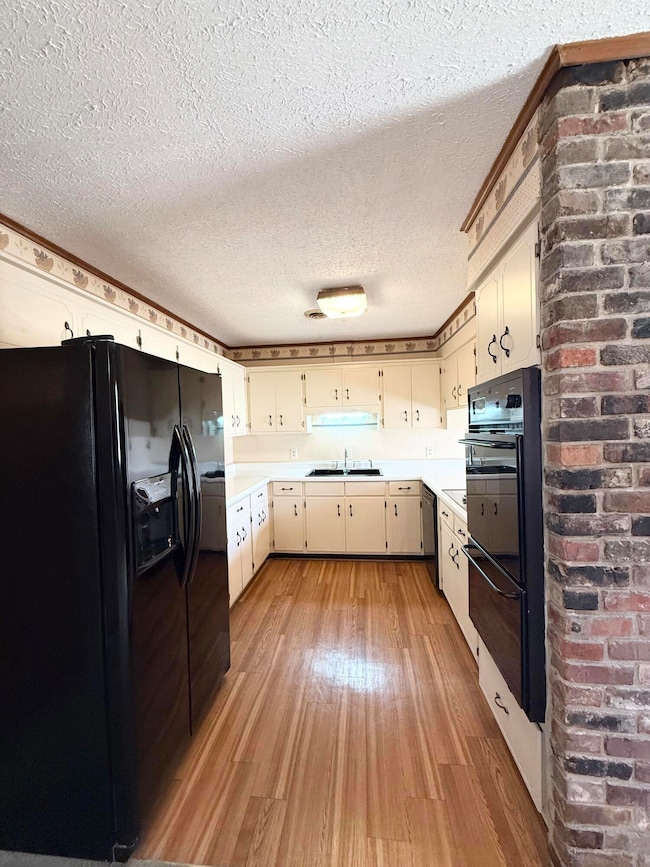 906 Clardy Dr, Columbus, MS 39702 - photo 5