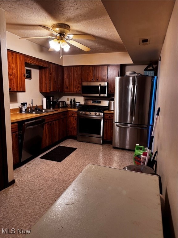 7060 Bristlewood Dr unit 3D, Painesville, OH 44077 - photo 5