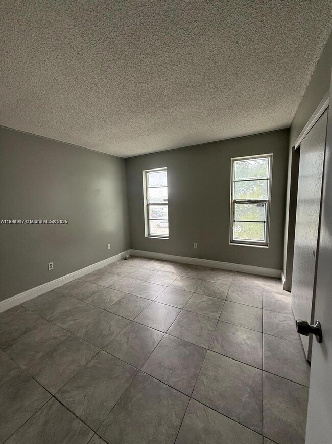 2800 NW 56th Ave unit A303, Lauderhill, FL 33313 - photo 5