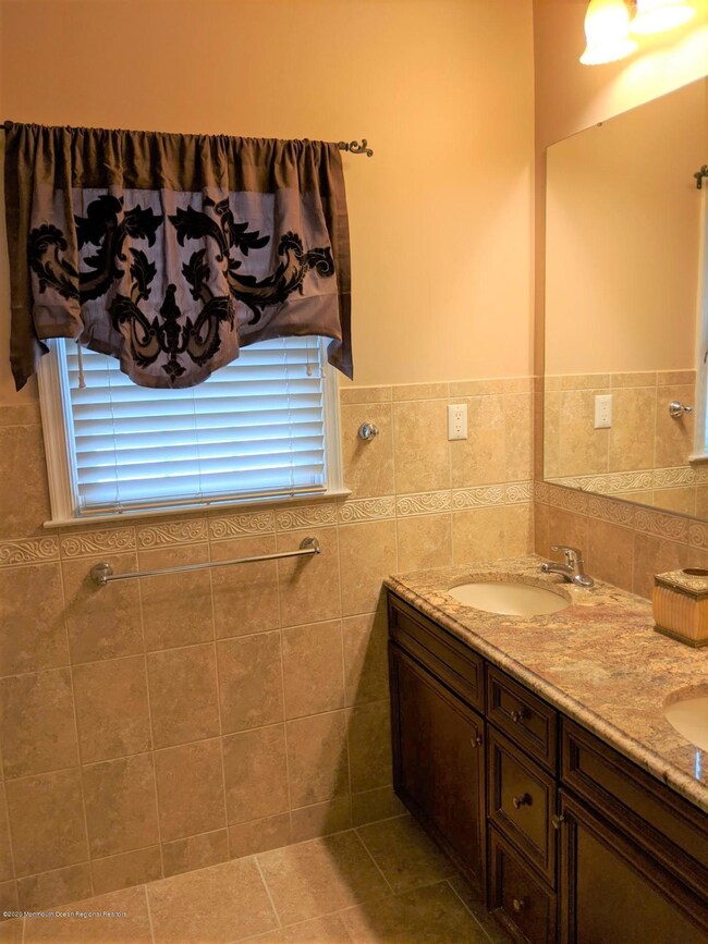 13 Hilton St unit INT, Belleville, NJ 07109 - photo 5