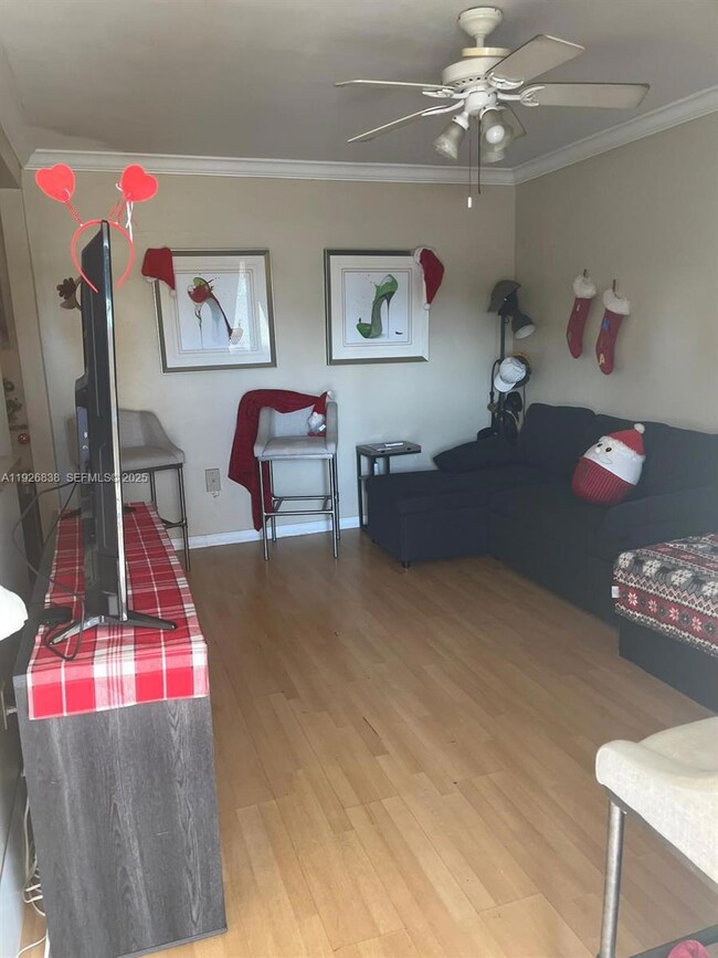 900 Euclid Ave unit 18, Miami Beach, FL 33139 - photo 4