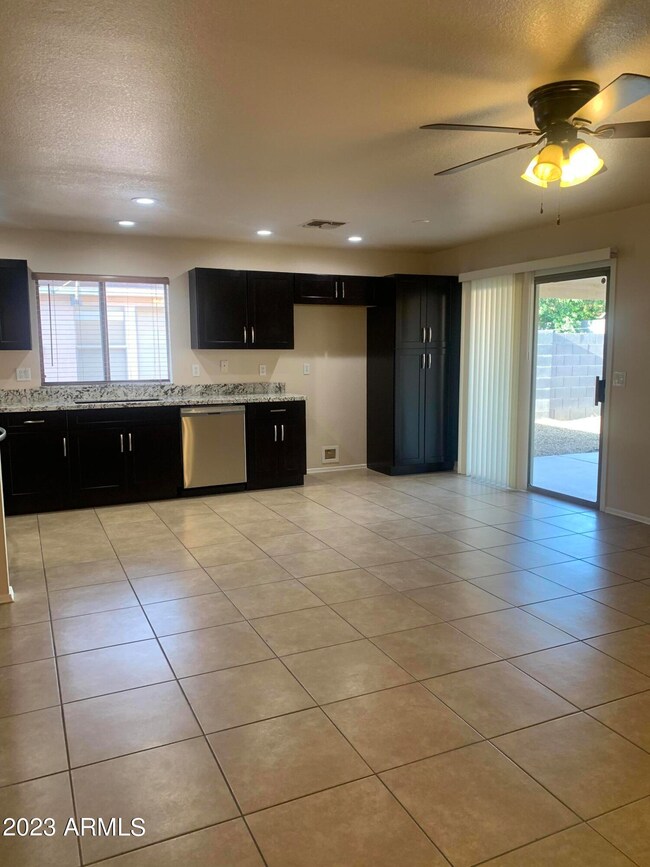 1007 S Somerset, Mesa, AZ 85206 - photo 5