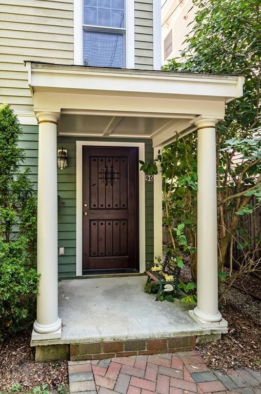 90 Chestnut St unit 90, Brookline, MA 02445 - photo 2