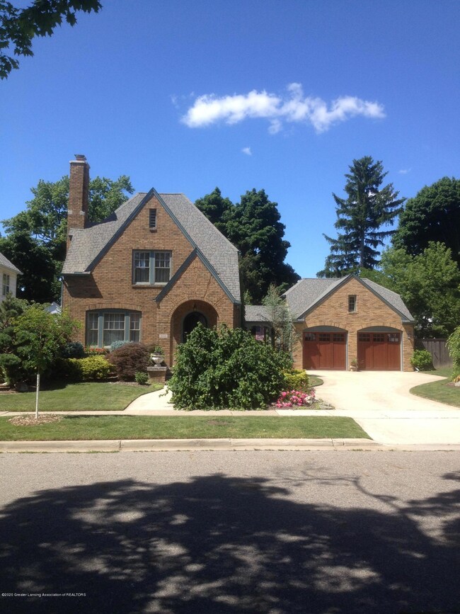 1600 W Hillsdale St, Lansing, MI 48915 - photo 3