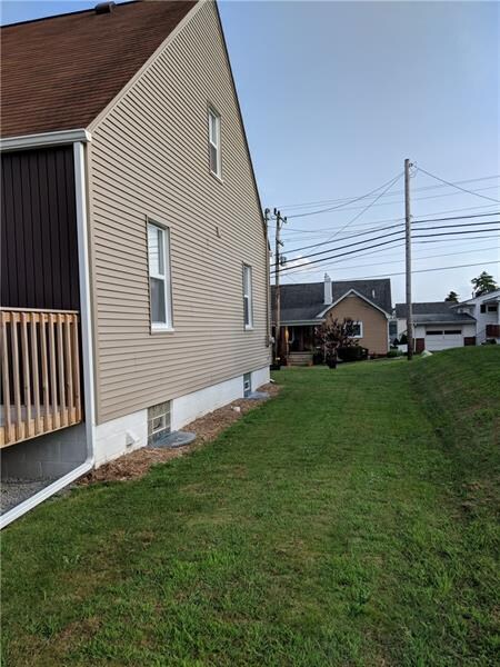 level side yard