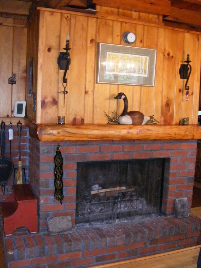 32 Hayes Rd, Shelburne, NH 03581 - photo 6