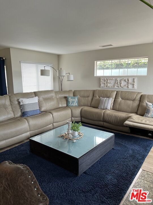 613 E Balboa Blvd unit A, Newport Beach, CA 92661 - photo 2