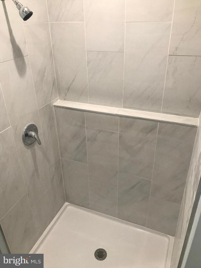 519 Maddock St, Crum Lynne, PA 19022 - photo 5