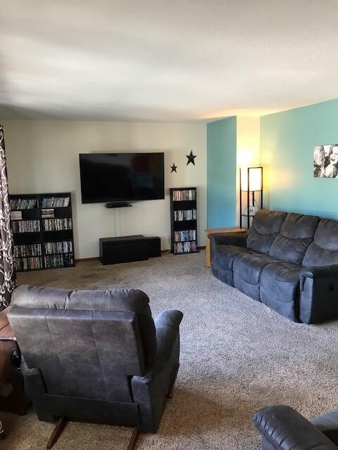 309 2nd St NW, Clarion, IA 50525 - photo 3