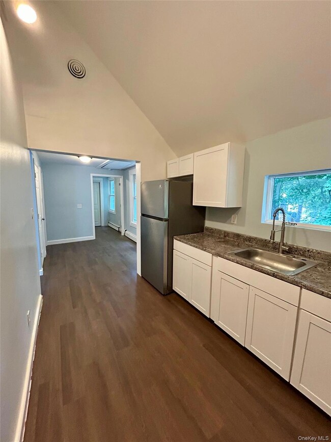 106 Ball St unit 2, Port Jervis, NY 12771 - photo 2