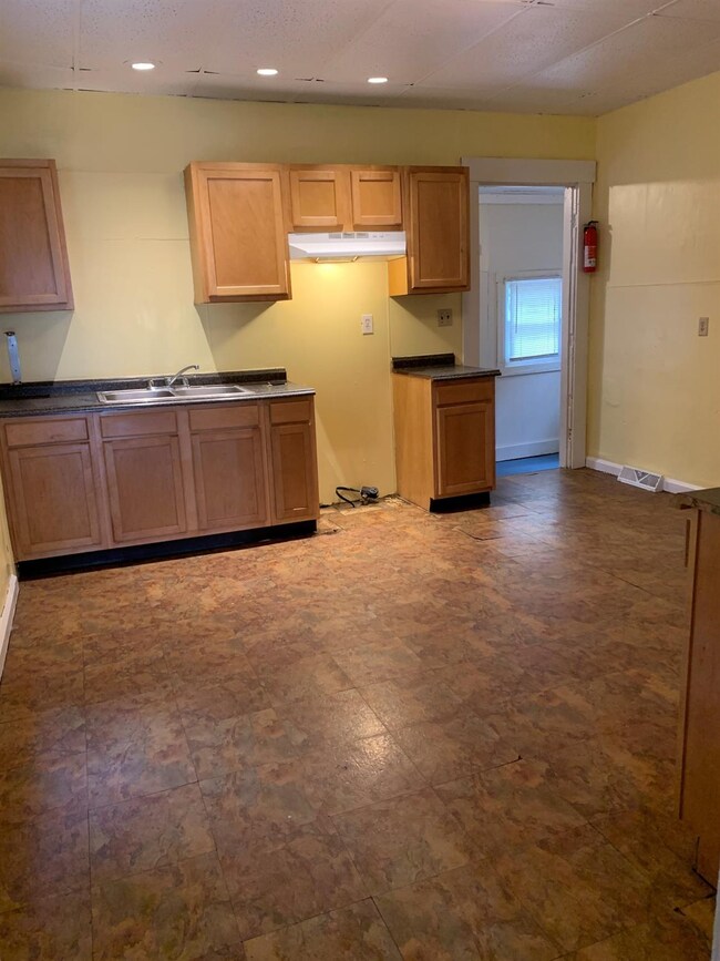 2007 Logan Ave, Middletown, OH 45044 - photo 7