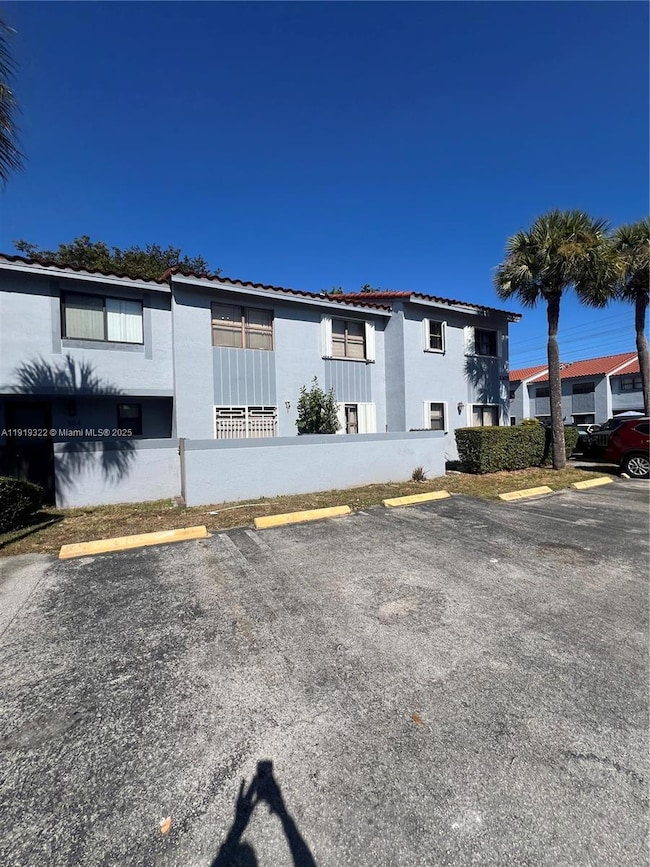 13675 SW 62nd St unit 1023, Miami, FL 33183 - photo 5