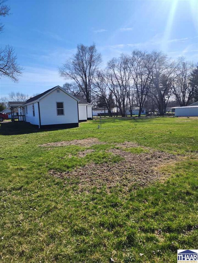 830 N 40th St, Terre Haute, IN 47803 - photo 4