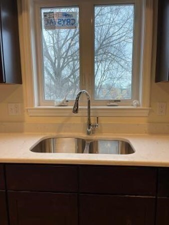 40 Winchester Ln unit 34, Fall River, MA 02721 - photo 5