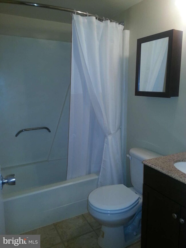 2106 Green Watch Way unit 200, Reston, VA 20191 - photo 2