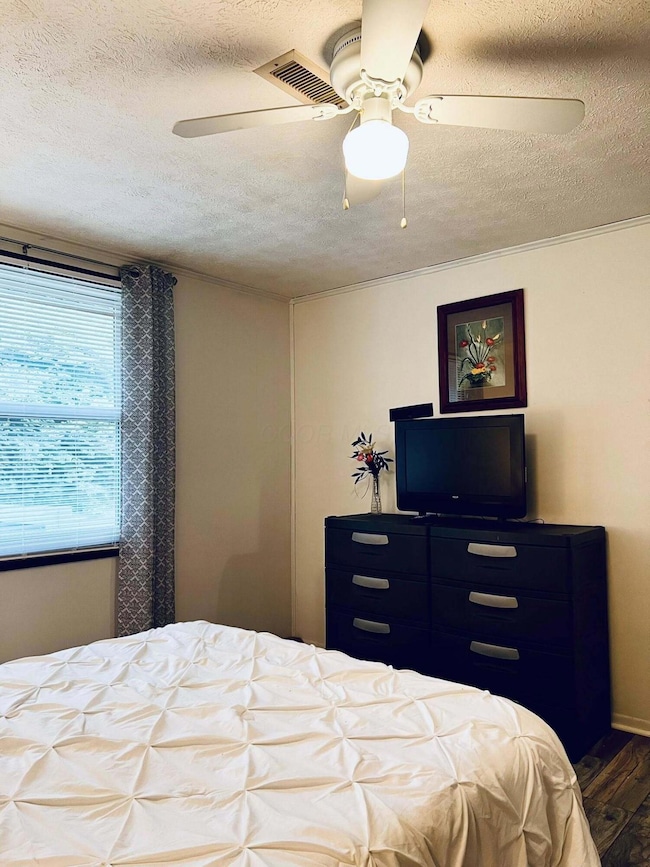 Welcome to 3037 La Vista Drive!